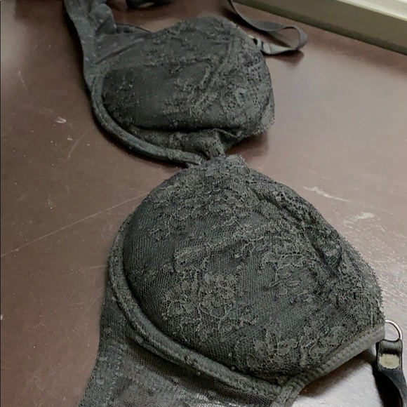 Hurt Lace Bra 34C - Picture 16 of 16